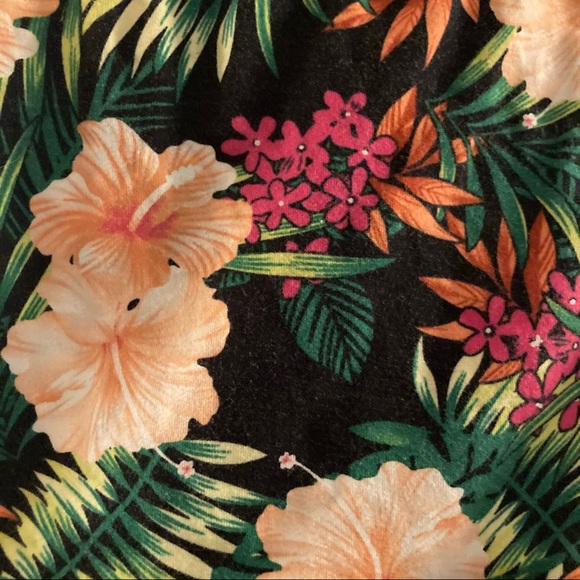 Forever 21 Large L tropical floral print crop top - Picture 6 of 6